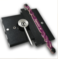 Quick Lock Vise for Leather Engraving
